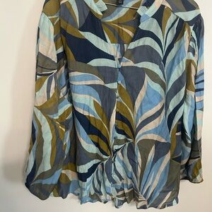 Tribal Flowy Dolman Sleeve Blowse